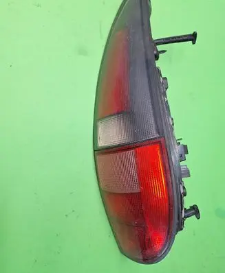 Renault Laguna I Rear/tail lights