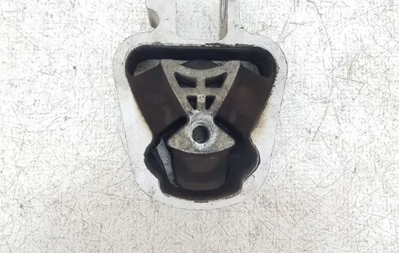 Ford Edge II Gearbox mount DP536P082 DP536P082CB 127401