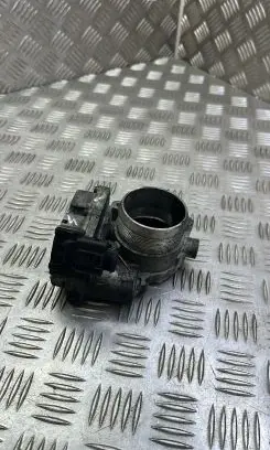 Audi A6 S6 C6 4F Throttle valve