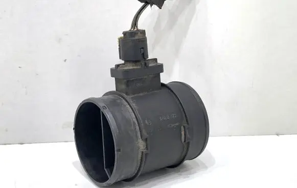 Opel Insignia A Mass air flow meter 13262124