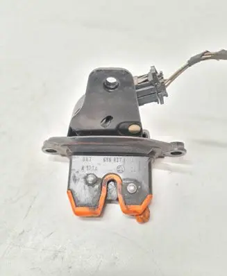 Tailgate/trunk/boot lock/catch/latch