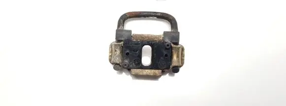 Peugeot 806 Loading door lock loop/hook striker 1477550080