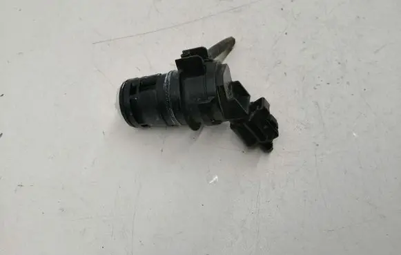 Toyota Prius (XW20) Windscreen/windshield washer pump 8533060190 0602104541