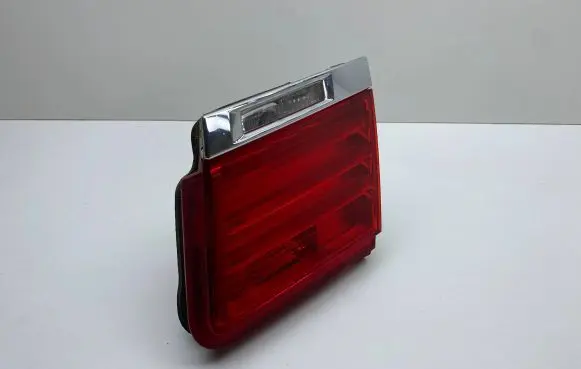 BMW 7 F01 F02 F03 F04 Tailgate rear/tail lights 7182206