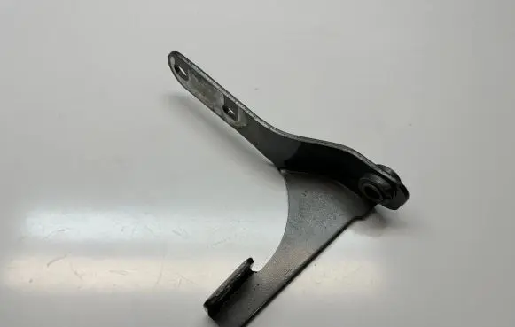 Volkswagen Amarok Tailgate hinge 2H5829642C 3415 AR9DU