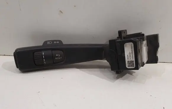 Volvo V40 Indicator stalk 31394001