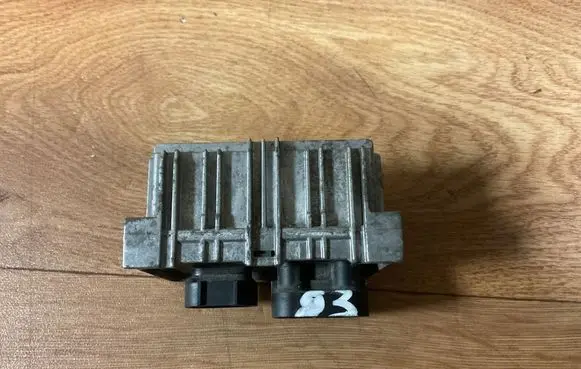 Opel Insignia A Glow plug pre-heat relay 55574293 0522122601 041200