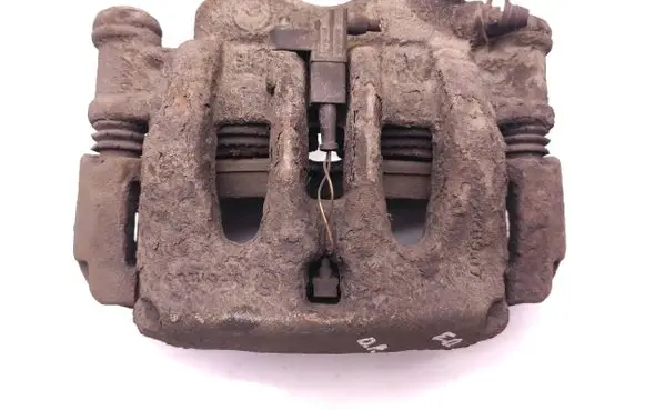 Mercedes-Benz Sprinter W906 Front brake caliper