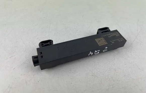 Audi Q4 e-tron Keyless system antenna 5WA962132