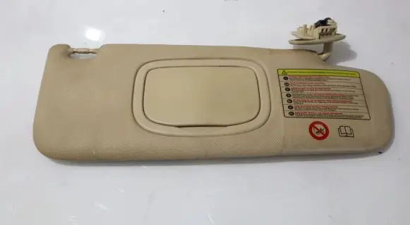 Sun visor clip/hook/bracket