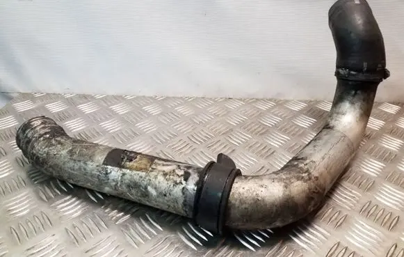 Volvo S70 V70 V70 XC Intercooler hose/pipe 9186477