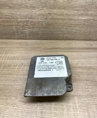 Volkswagen Transporter - Caravelle T5 Airbag control unit/module 1C0909605A 5WK43122