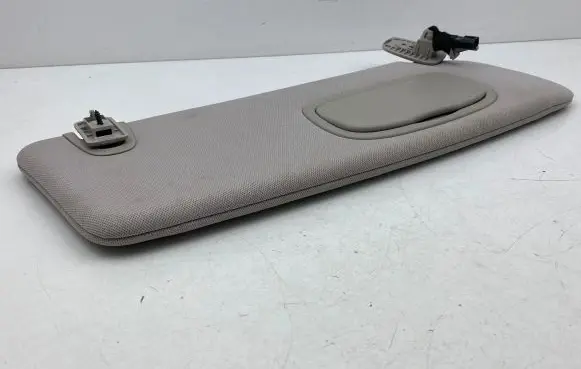 Chrysler Pacifica Sun visor 6LZ96TRMAA
