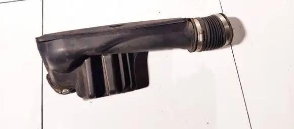 Cadillac ATS Air intake hose/pipe 22958768 1085758s04