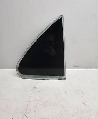 KIA Sorento Rear vent window glass 