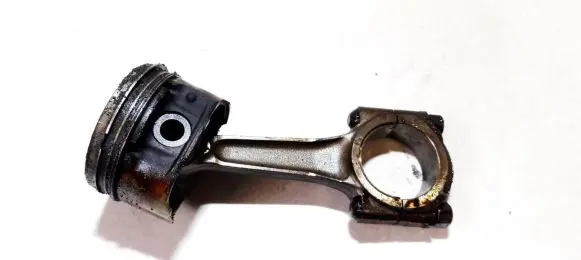 Peugeot 307 Piston with connecting rod