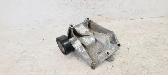 Opel Zafira B A/C compressor mount bracket 55191339 428708815