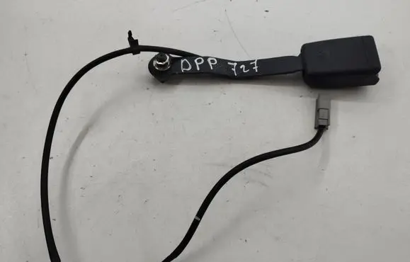 Mazda CX-7 Front seatbelt buckle 100928BB