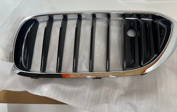 BMW 5 G30 G31 G38 Front grill 7390863 51137390863 7381901