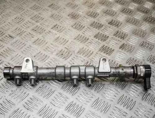 Land Rover Range Rover L405 Fuel main line pipe