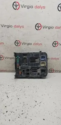 Citroen C4 I Picasso Fuse module 966405878002 281192462C 281208364