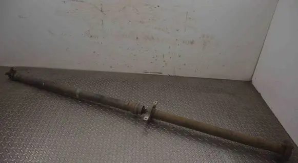 Hyundai Santa Fe Middle center prop shaft 493002W050