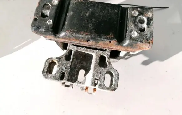 Volkswagen Golf IV Engine mount bracket 1j0109955aj