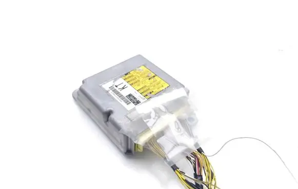 Toyota Prius (XW50) Airbag control unit/module 89170-47630 150800-2642