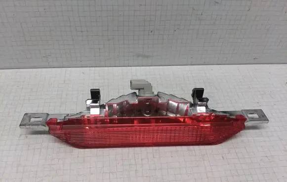 Toyota Corolla E120 E130 Third/center stoplight