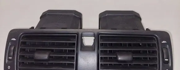 Volvo V50 Dash center air vent grill 190307A7