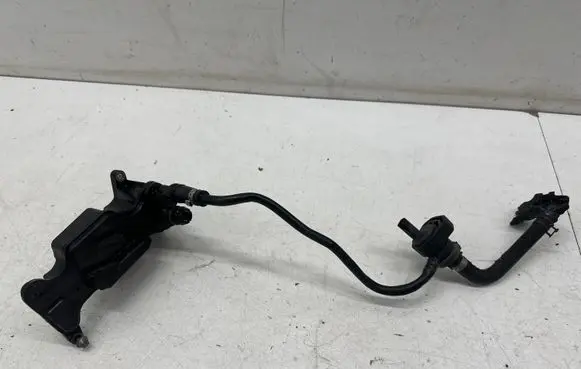 Mercedes-Benz E W213 Breather/breather pipe/hose 