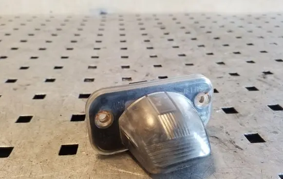 Volkswagen Transporter - Caravelle T4 Number plate light