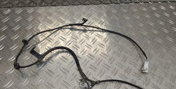 Toyota Yaris ABS brake wheel speed sensor 895430D050