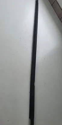 Skoda Octavia Mk3 (5E) Rubber seal front door window/glass 