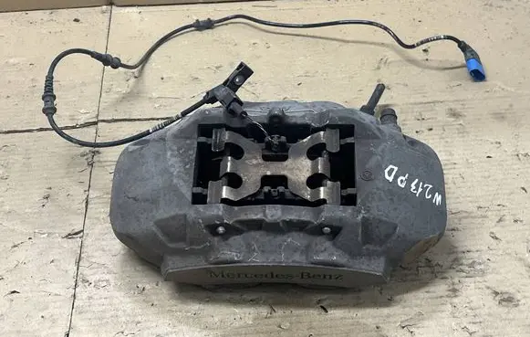 Mercedes-Benz E W213 Front brake caliper