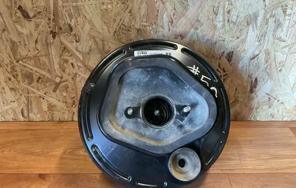 Opel Meriva B Brake booster 13257625