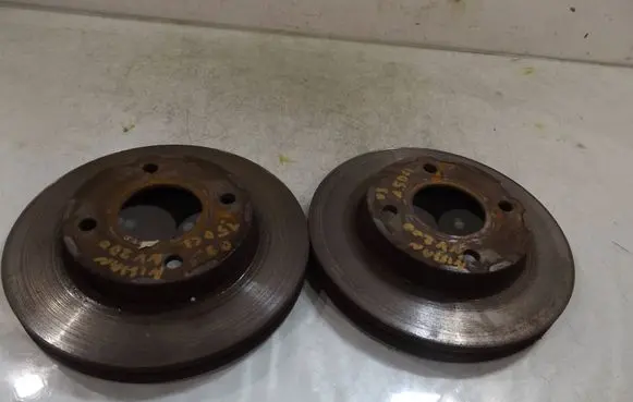 Nissan NV200 Front brake disc