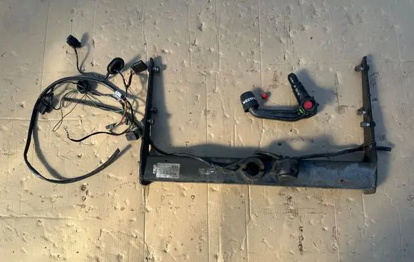 Volkswagen Multivan T5 Tow bar set HAKHOLOWNICZYT5AK 001871 321647