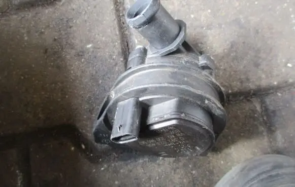 Volkswagen T-Cross Water pump 2Q0965567