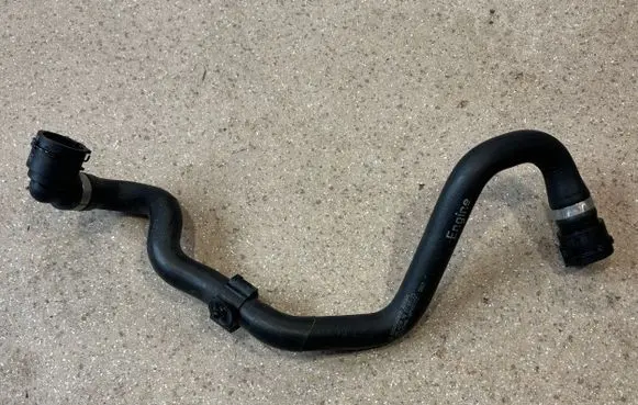 Mercedes-Benz GLC C254 Engine coolant pipe/hose A2548300602