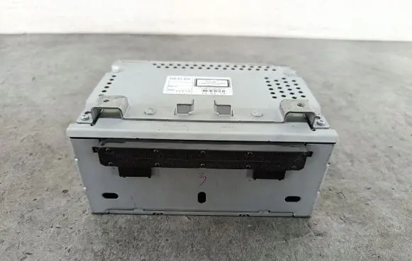 Ford Grand C-MAX Radio/CD/DVD/GPS head unit AM5T18C815GL
