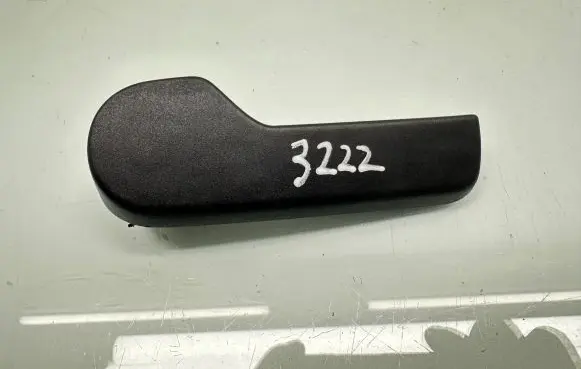 Volkswagen PASSAT B7 Engine bonnet (hood) release handle 1J1823533C