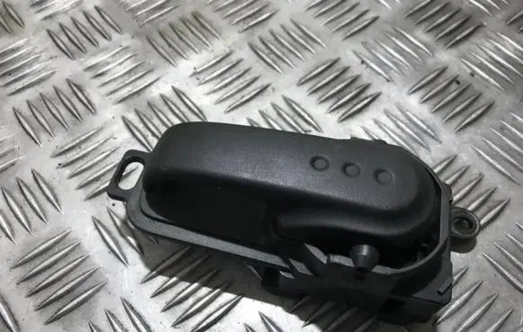 Nissan Note (E11) Rear door interior handle 5010800006