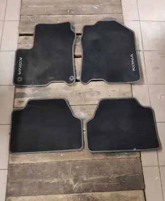 Hyundai Kona I Car floor mat set 