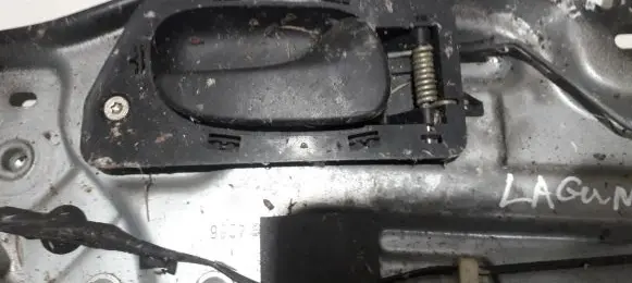 Renault Laguna I Rear door interior handle