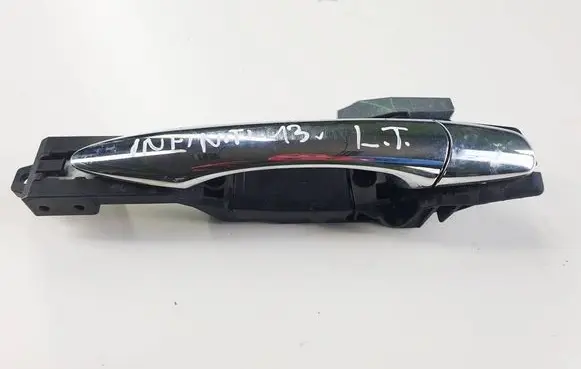 Infiniti M Y51 Rear door exterior handle