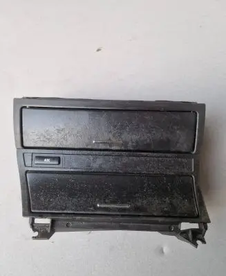 BMW 3 E46 Car ashtray