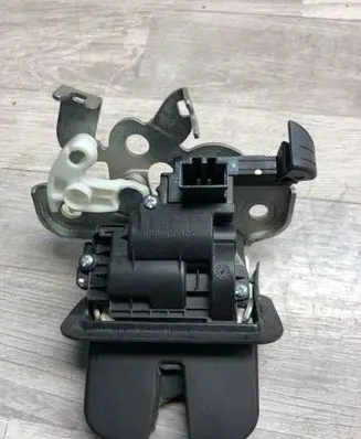 Audi A6 S6 C7 4G Tailgate/trunk/boot lock/catch/latch 4H0827505 075218130611