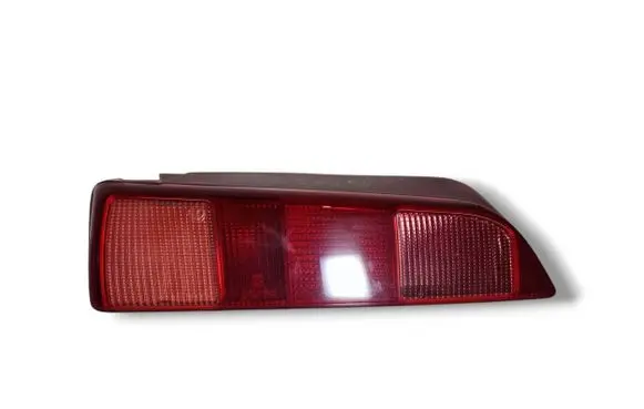 Alfa Romeo 145 - 146 Rear/tail lights 37190748