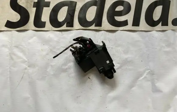 Mercedes-Benz E W211 Light switch A2105451404